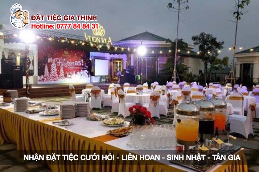 Dịch vụ đặt tiệc tại cơ quan 1