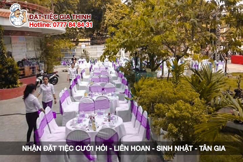 Dịch vụ đặt tiệc tại cơ quan 2